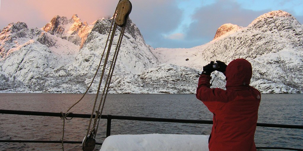 noorderlicht, lofoten, north norway sailing © jan belgers-oceanwide expeditions_jan belgers-oceanwide expeditions.jpg